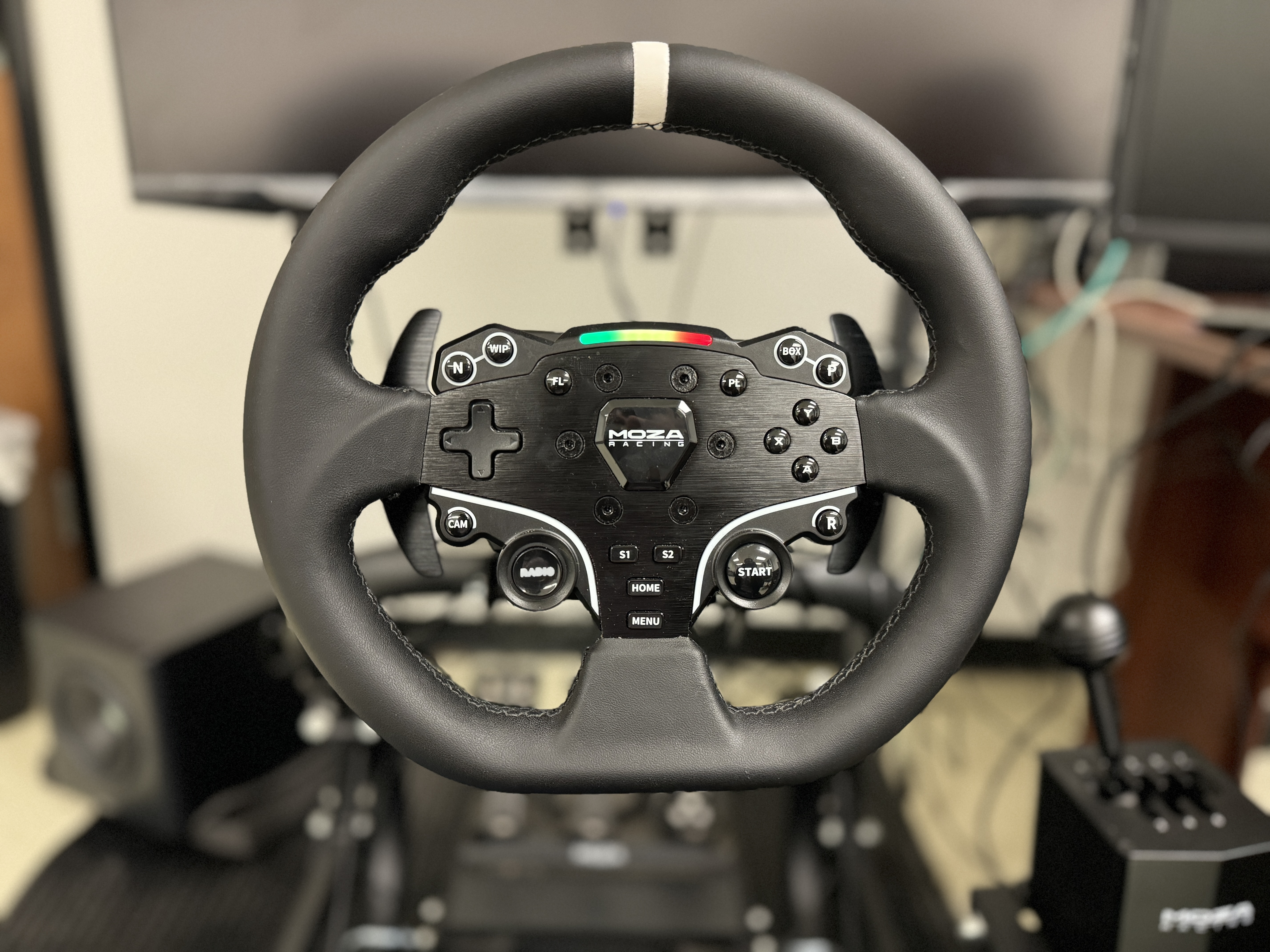 Moza ESX Steering Wheel Photo